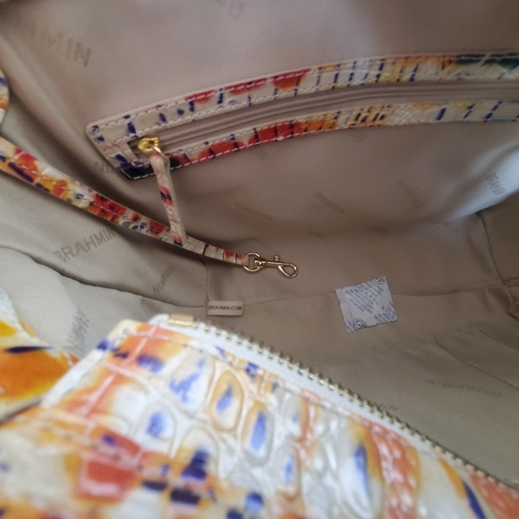 Brahmin SMALL ASHLEE Tote and SMALL VERONICA Wallet BUNDLE Set (NWT) - Picture 10 of 16